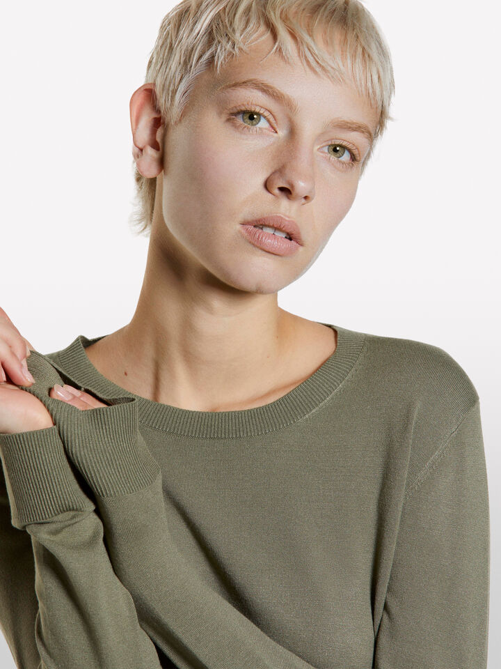 Military green crew neck top - women's crew neck sweaters - Dark Green | Sisley image number 4